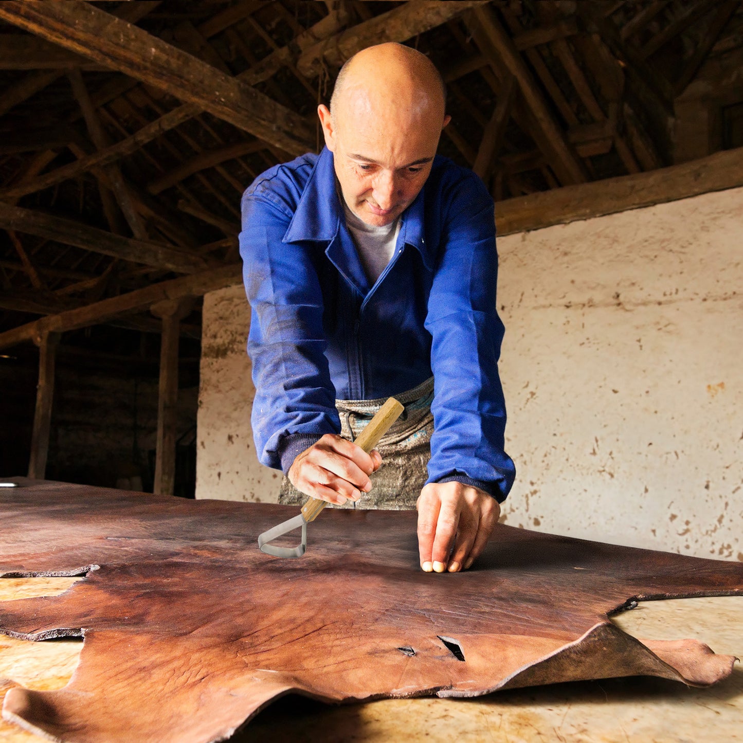 Pelt Scraper Fleshing Tool, Hide Scraper Flesher � Hide Tanning Kit