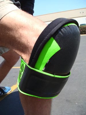 USA Super Soft Large Hi-Viz Fluorescent Green Knee Pads-
